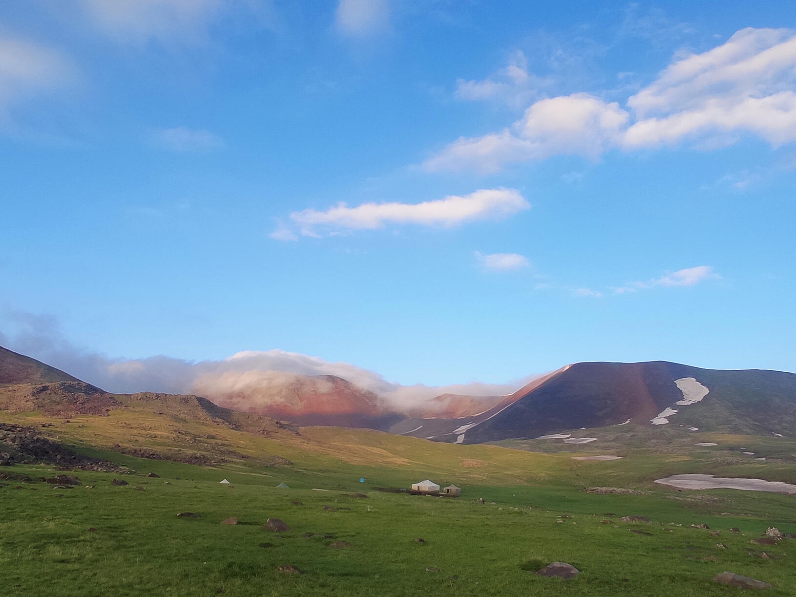 Azhdahak Mountain